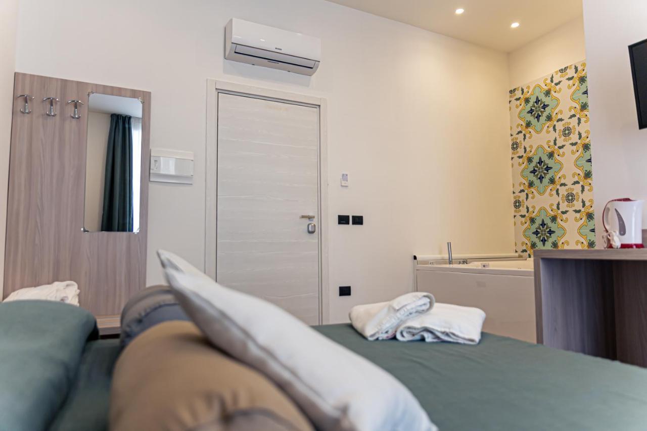 Residenza San Lorenzo * Napoli